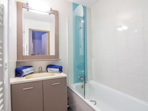 Apartment Les Marines-8 by Interhome