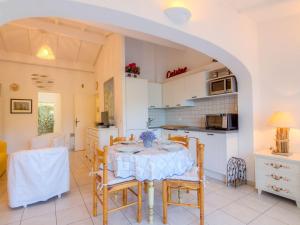 Holiday Home Les Parcs de Gassin-2 by Interhome