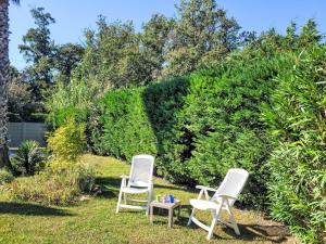 Maisons de vacances Holiday Home Le Mimosa St Laurent by Interhome : photos des chambres