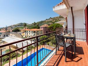 Apartment Sunny Home by Interhome