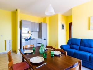 Apartment Sunny Home by Interhome