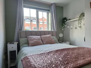 Stratford-upon-Avon 1-Bed Sleeps 4 Pets Allowed