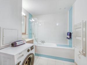 Apartment Les Marines de Gassin-12 by Interhome