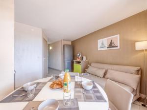 Apartment Les Marines-12 by Interhome