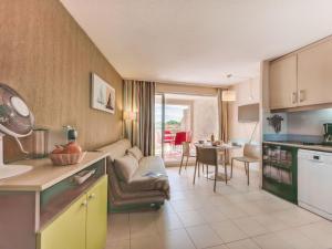 Apartment Les Marines-12 by Interhome