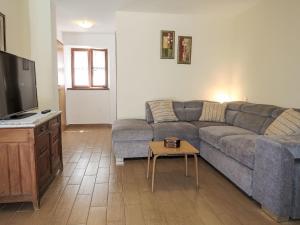 Holiday Home Nika by Interhome