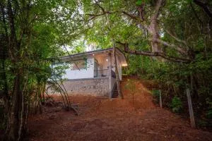 Rhapsody Villa by The Lake - Lelkada