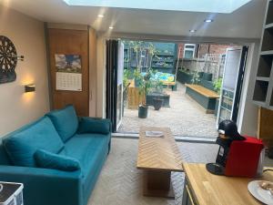 1 Bed Studio - Sleeps 2 - Parking - Wifi