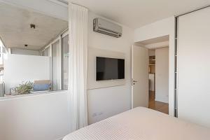 Cozy Apartment w Pool, Gym,24h Security & Parking