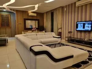 Anggerik Villa - Kampong Padang Keladi