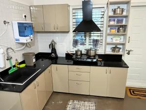 universal stay chikmagalure