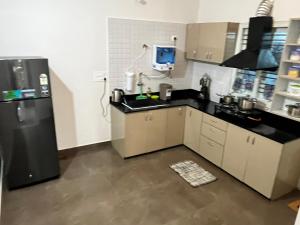 universal stay chikmagalure