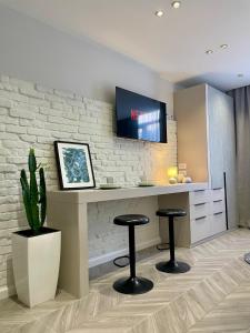 - Free Parking - Cozy City Center Studio -