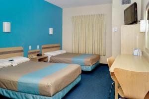 Motel 6-Peterborough, ON
