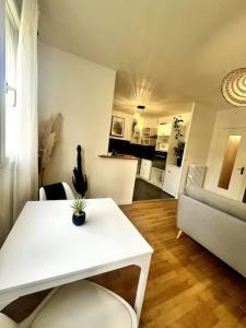 Gaudinière 2pers Tv wifi Parking