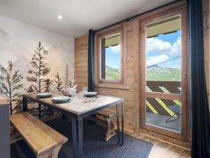Appartement ski aux pieds avec balcon et animaux admis - FR-1-640-57