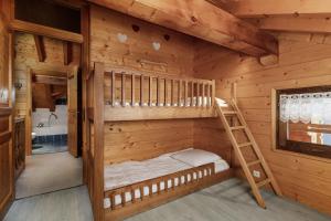 Le Cosy, Ardent Montriond, ski aux pieds