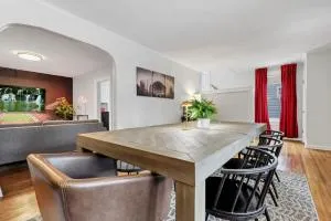 The Ohio State of Mind 5BR 2BA - Riverlea The Ohio State of Mind 5BR 2BA - Riverlea