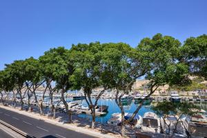 Marina View Apartment