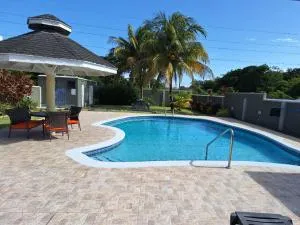 Driftwood 85 - Crown Point