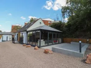 The Hollows - Sheepy