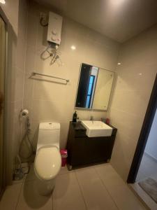 The Seaview Prestige homestay by OnP