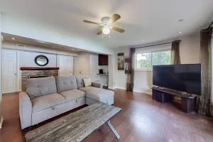 Charming Lakeside Cottage ! - Carden