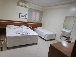 Dourados Center Hotel - Dourados