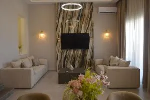 Olymp Luxury Family House - Paphos