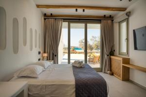 Costa Dorata Seaside villa