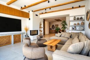 Costa Dorata Seaside villa