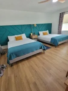 Cindy’s Motel & RV Park - بيري