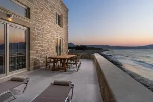 Villa Maistros - Análipsis