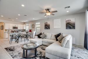 Quiet Tucson Vacation Home 12 Mi to Downtown!