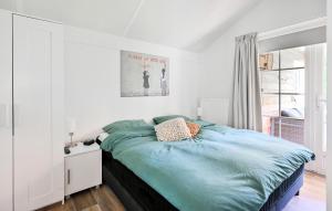 3 Bedroom Stunning Home In Hoge Hexel