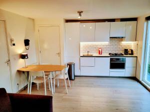 Bright room with kitchen