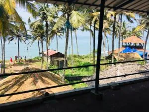 Paradise Inn Beach Resort - Varkala