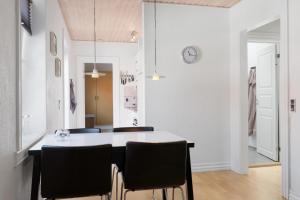 Lovely Holiday Apartment Centrally Located In Løkken