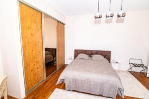 Maisons d'hotes Gites du Domaine d'Auxonnettes L&J EVENEMENTS : photos des chambres