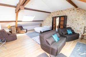 Gîtes du Domaine dAuxonnettes L&J EVENEMENTS