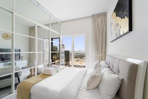 Chic 1 BR apartment at Golfville