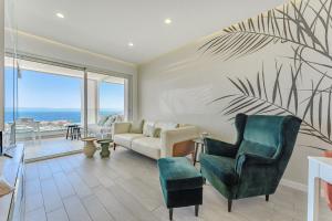 Sunrise Sea View Penthouse