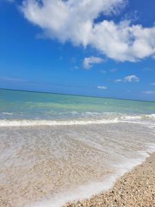 habitación frente al mar
