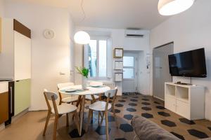 Lake, Stadium & Patio - Self Check-in & Remote Access