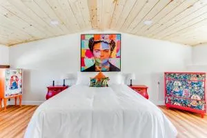 Sunny Westport 2 BR Retreat above Historic Mill - فيرفيلد