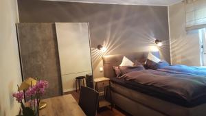 Messe und Ferienapartment, 90 qm, 2 Schlafzimmer, 1-4 Gäste