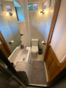 East Cliff Folkestone Guest Suite With Own Entrance