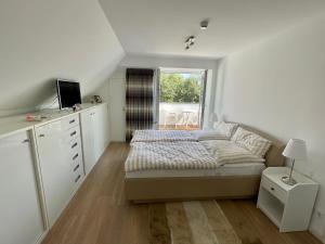 3003 Maison Fleur-de-Lis