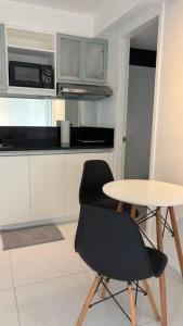 2 BR Luxe Manila Golf View Loft in BGC