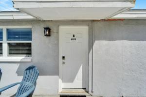 8820 Rocky Creek Drive, Unit B